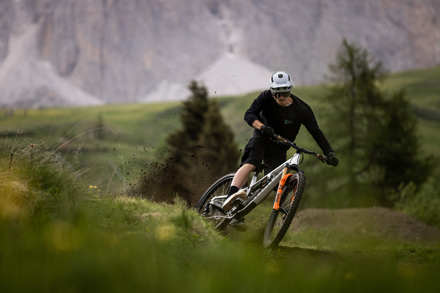 Commencal Meta SX V5 Ride Pyrite Grey